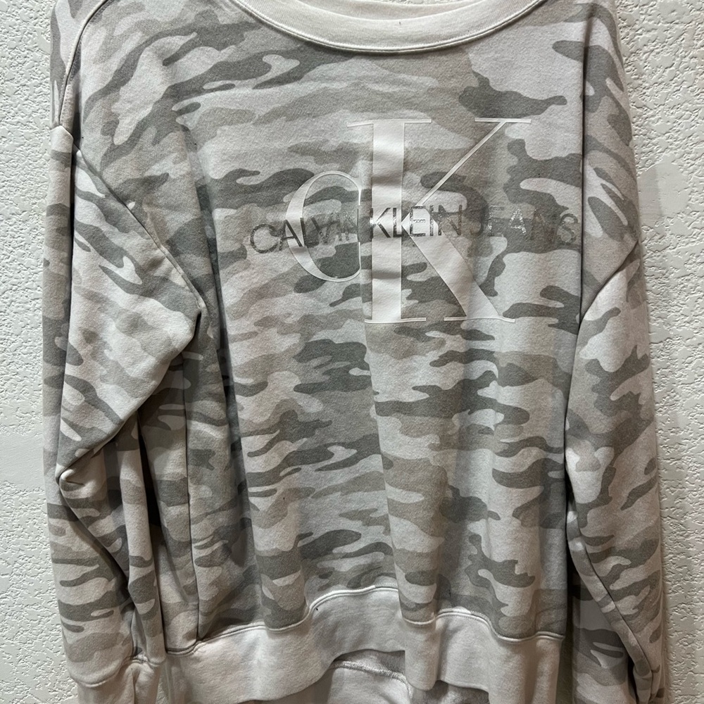 Long sleeve Calvin Klein Sweatshirt